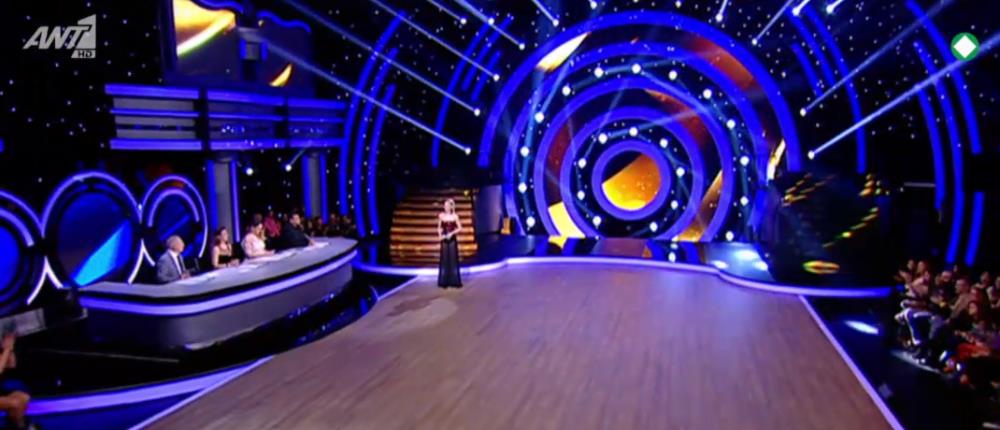 “Dancing With The Stars”: Οι μοναδικές χορογραφίες και η πρόωρη αποχώρηση (βίντεο)