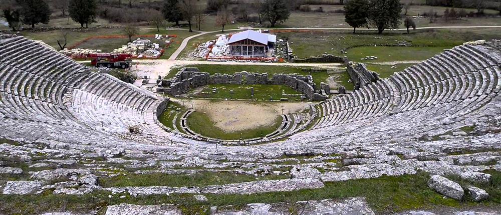 Αρχαία τραγωδία στη Δωδώνη, με ηθοποιούς από 8 χώρες