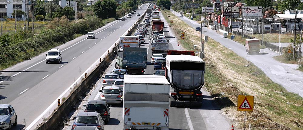 Έξοδος - Θεσσαλονίκη: Αυξημένη η κίνηση προς τη Χαλκιδική