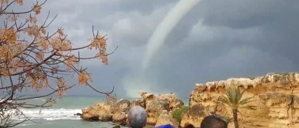 Εντυπωσίασε ο υδροστρόβιλος στην Κερύνεια (βίντεο)