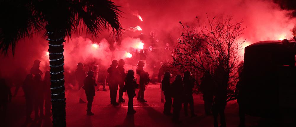 Στα... μαλακά ο Ολυμπιακός για τα επεισόδια πριν το ντέρμπι