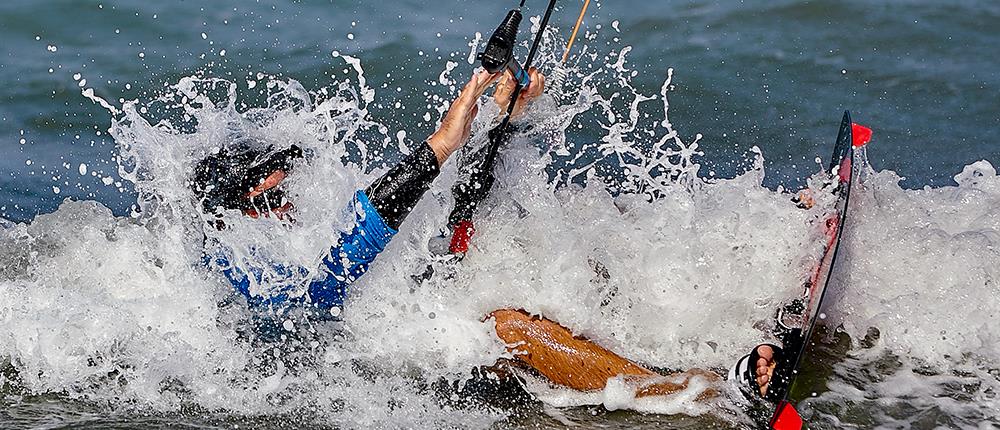 Τραυματισμός kitesurfer στη Νάξο