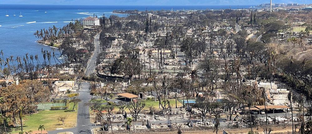 Φωτιές στη Χαβάη: Ασύλληπτες διαστάσεις παίρνει η καταστροφή (εικόνες)