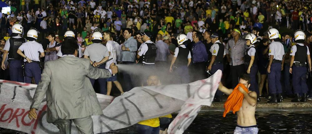 Βραζιλία: Ορκίστηκε προσωπάρχης ο Λούλα ντα Σίλβα