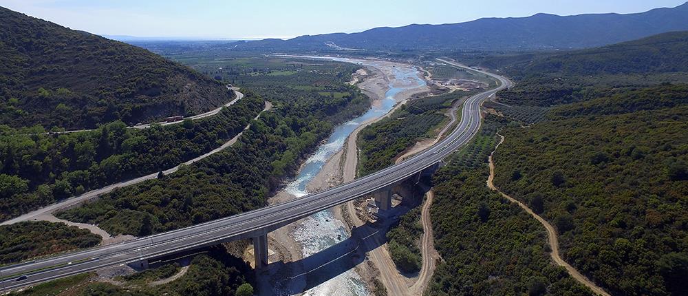 ΝΔ: οι περικοπές της Κυβέρνησης στο ΠΔΕ συνιστούν ένα νέο “φόρο ανάπτυξης”