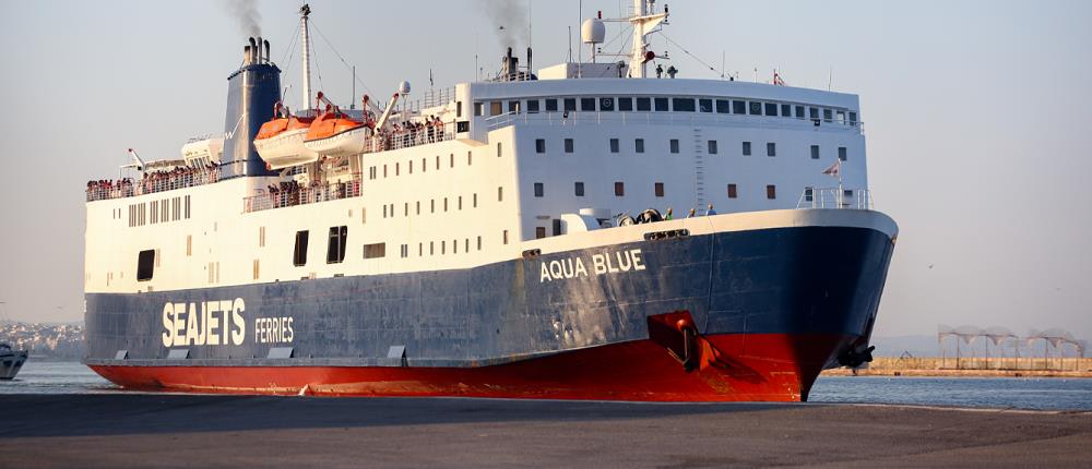 Ταλαιπωρία για επιβάτες πλοίου μετά από μηχανική βλάβη