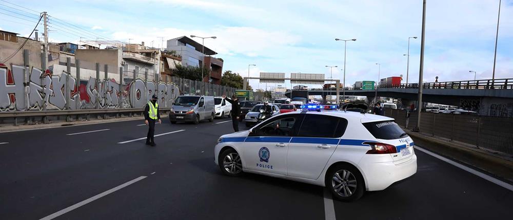 Νέο Φάληρο: Μίνι καταδίωξη για σύλληψη διαρρηκτών