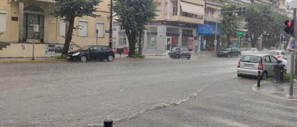 Γιάννινα: Μπουρίνι σάρωσε την πόλη