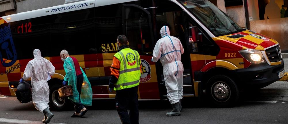 Ισπανία: Επίθεση σε ασθενοφόρα που μετέφεραν ασθενείς με κορονοϊό