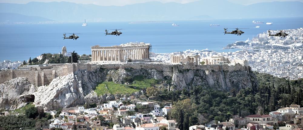 25η Μαρτίου: λαμπρός ο εορτασμός για τα 200 χρόνια από την Επανάσταση (εικόνες)