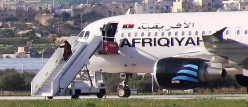 Αεροπειρατές απειλούν να ανατινάξουν αεροσκάφος στην Μάλτα
