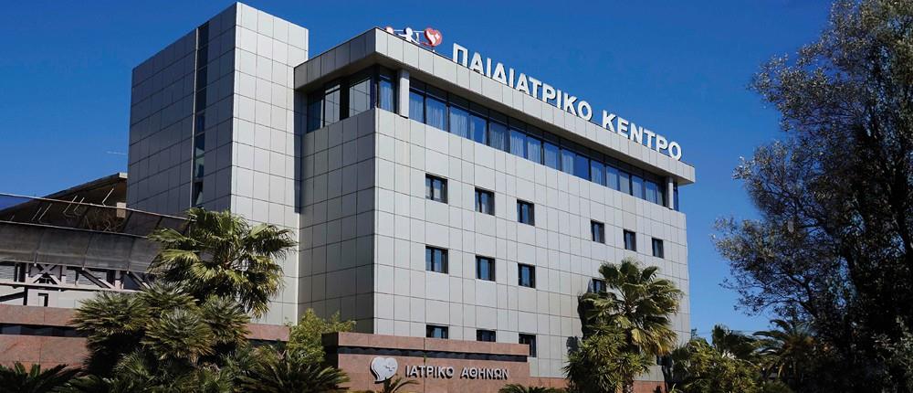 Η πρώτη λαπαρασκοπικά υποβοηθούμενη ημιτυφλεκτομή σε παιδί με νόσο του Crohn στην Ελλάδα