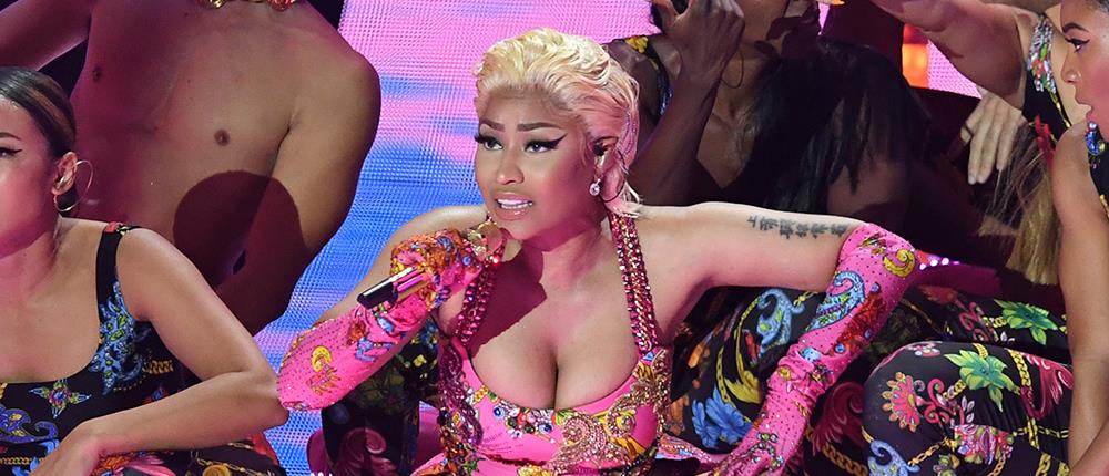 Nicki Minaj: Απαντά με μηνύσεις σε χρήστη του twitter