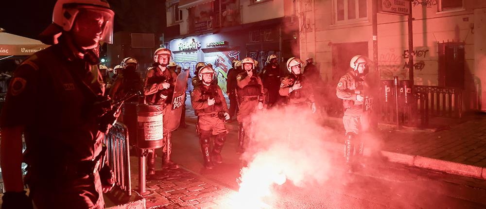 Πλατεία Βικτωρίας: Επεισόδια μετά από πορεία (εικόνες)