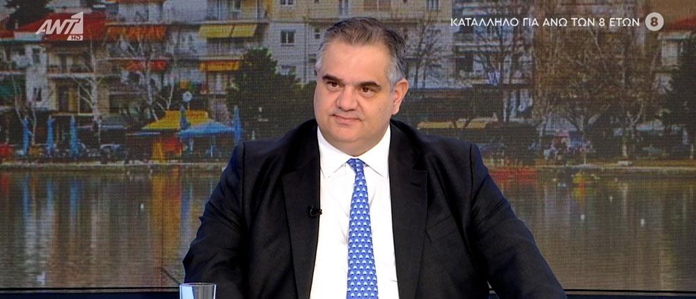 Σπανάκης: Ο νέος κατώτατος μισθός θα έχει μπροστά το “8”…