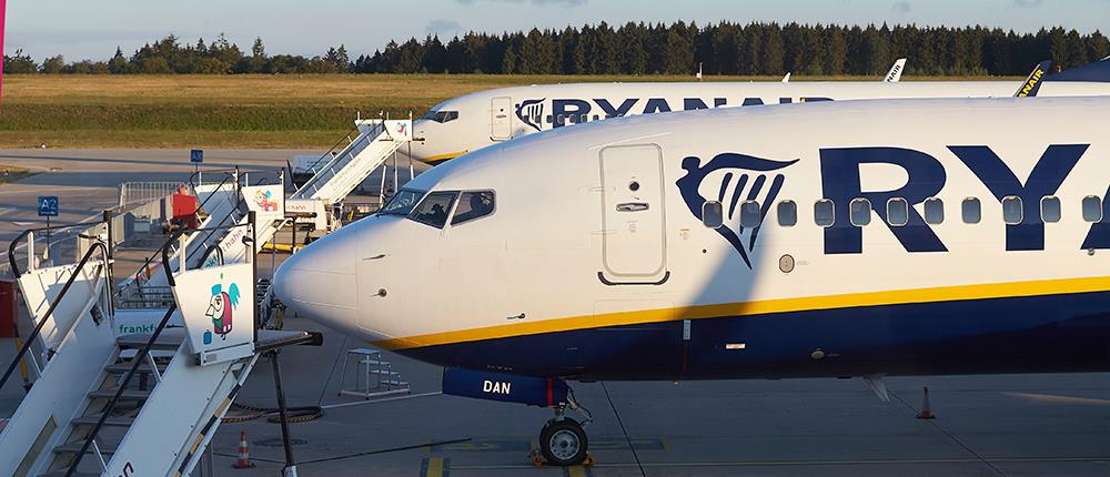 Τέλος στη δωρεάν χειραποσκευή βάζει η Ryanair