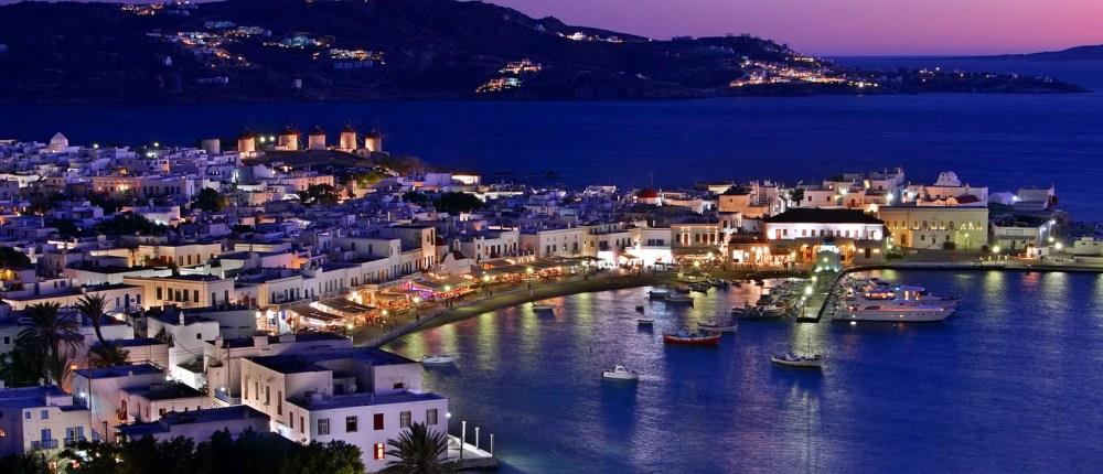 SZ: Η Ελλάδα βιώνει μια “έκρηξη” τουριστών