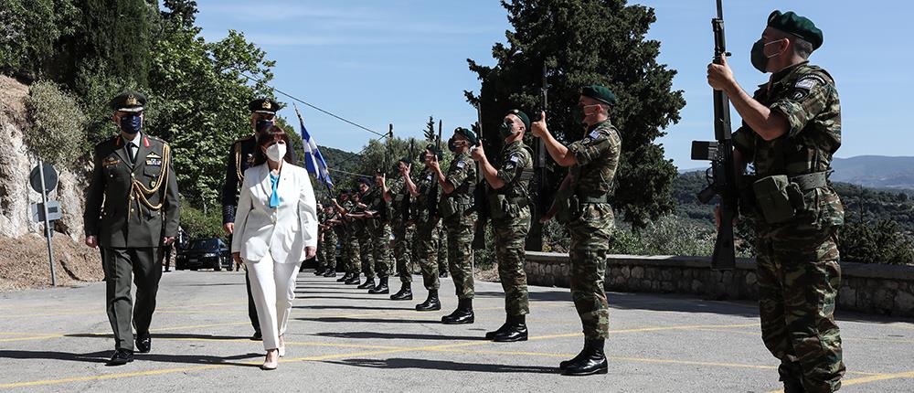 Σακελλαροπούλου: στον Μυστρά για τις εκδηλώσεις των Παλαιολογείων 2021 (εικόνες)