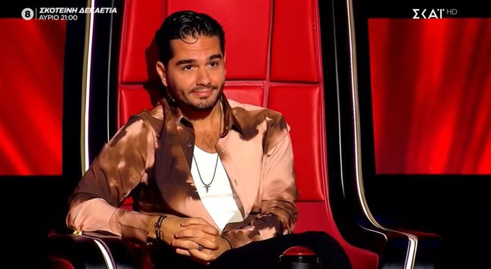 The Voice: "Χαμός" με Μάστορα και διαγωνιζόμενο - "Δεν πειράζει, δεν το πάτησα εγώ καλέ μου το κουμπί"
