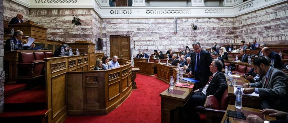 Κόντρες στην Βουλή για το Πρωτόκολλο Ένταξης των Σκοπίων στο ΝΑΤΟ