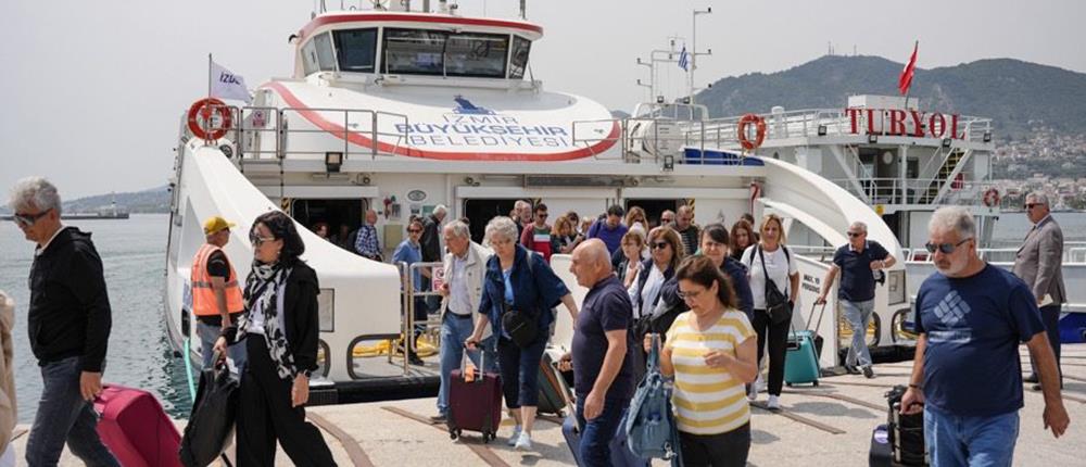 Μυτιλήνη – Σμύρνη: Το πρώτο δρομολόγιο της σεζόν (εικόνες)