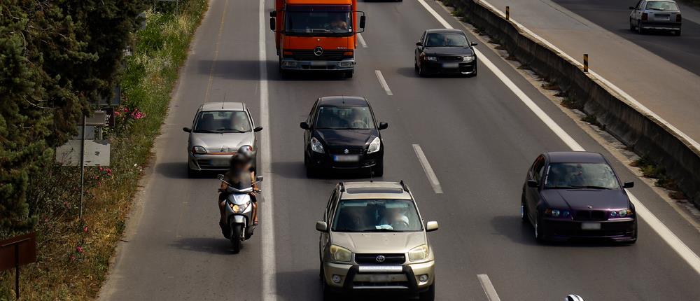 Κυκλοφορία στην ΛΕΑ: εκατοντάδες πρόστιμα από κάμερες και μπλόκα