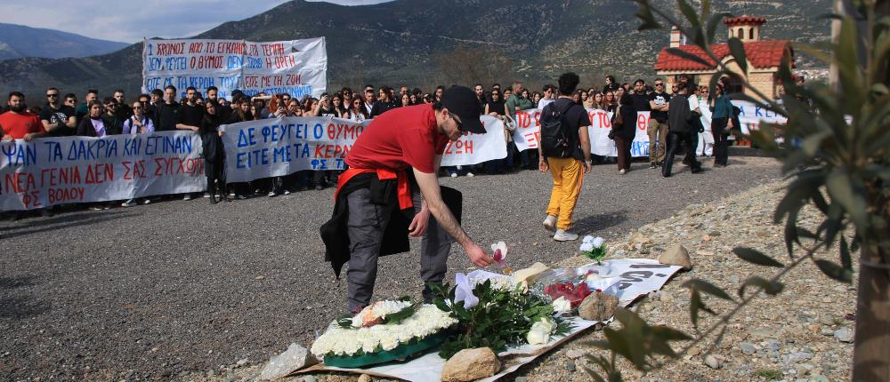 Τέμπη – “Το Πρωινό”: Συγκινούν οι συγγενείς των θυμάτων (βίντεο)