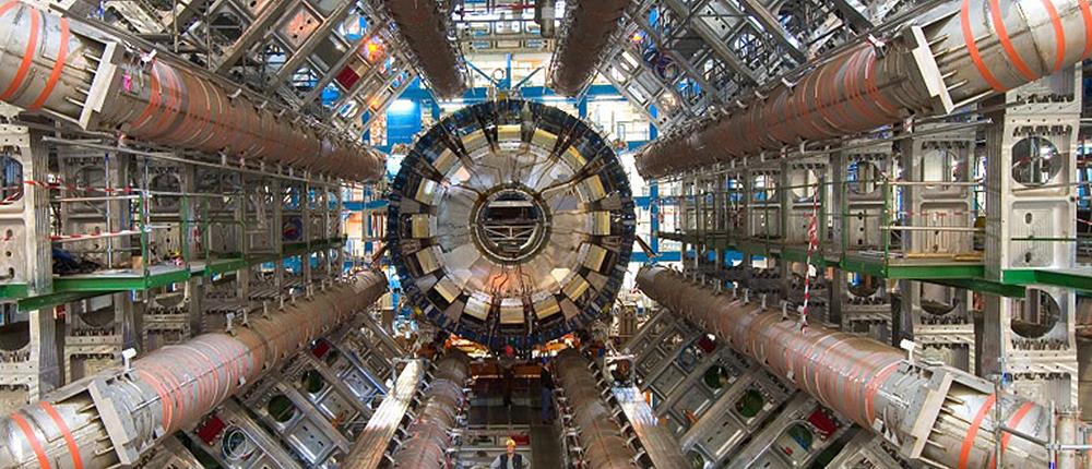 CERN: Ψάχνουν την πέμπτη διάσταση στο παράλληλο σύμπαν!
