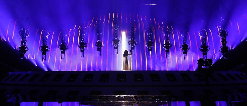 Η πρώτη πρόβα της Ελλάδας στη Eurovision – Πώς θα εμφανιστεί η Γιάννα Τερζή στον ημιτελικό (βίντεο)
