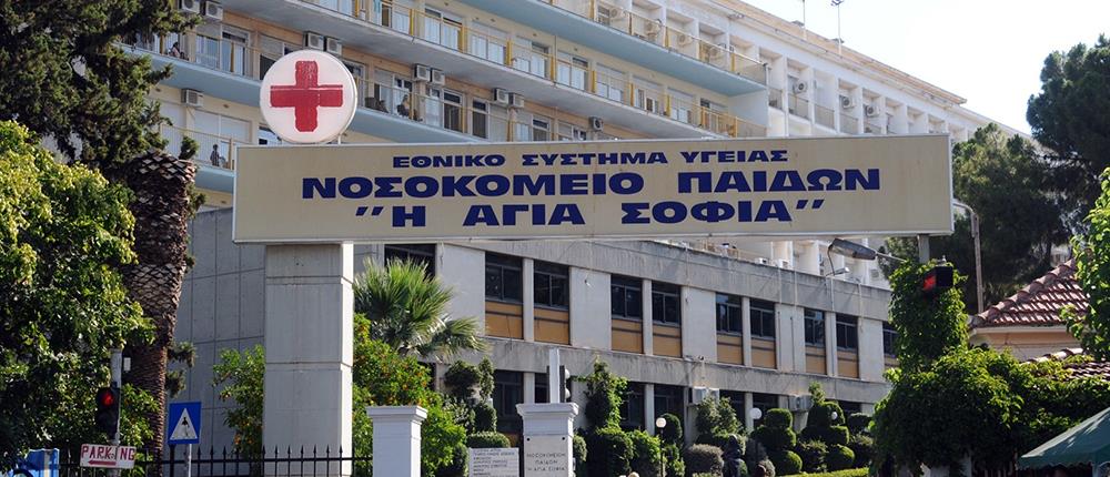 Σε κρίσιμη κατάσταση 6χρονη που καταπλακώθηκε από σιδερένια πόρτα