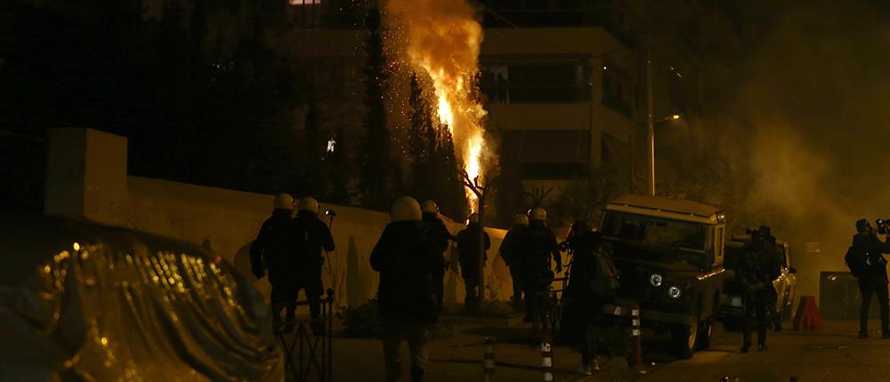 Νέα Σμύρνη: Καταγγελία για αστυνομική βία