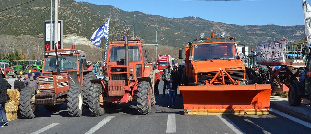 Ανοίγει το μπλόκο των Τεμπών