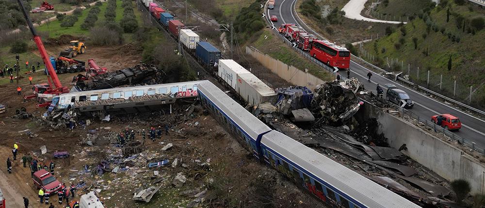 Τέμπη: “Επιστροφή” ζητά ο γιατρός που έδωσε άδεια στον Επιθεωρητή του ΟΣΕ στην Λάρισα