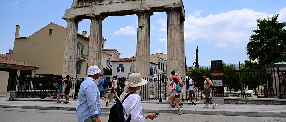 Υπουργείο Τουρισμού: Κατάρτιση ξεναγού σε δύο μήνες