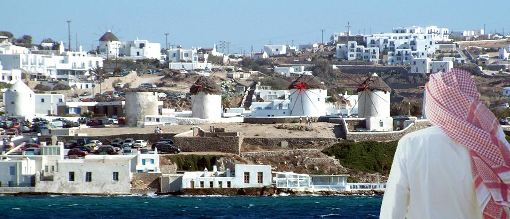 “Έκρηξη” στις τουριστικές εισπράξεις τον Ιούνιο