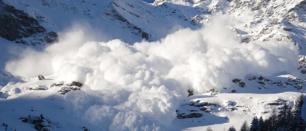 Φονική χιονοστιβάδα στο Μπάνσκο (εικόνες)