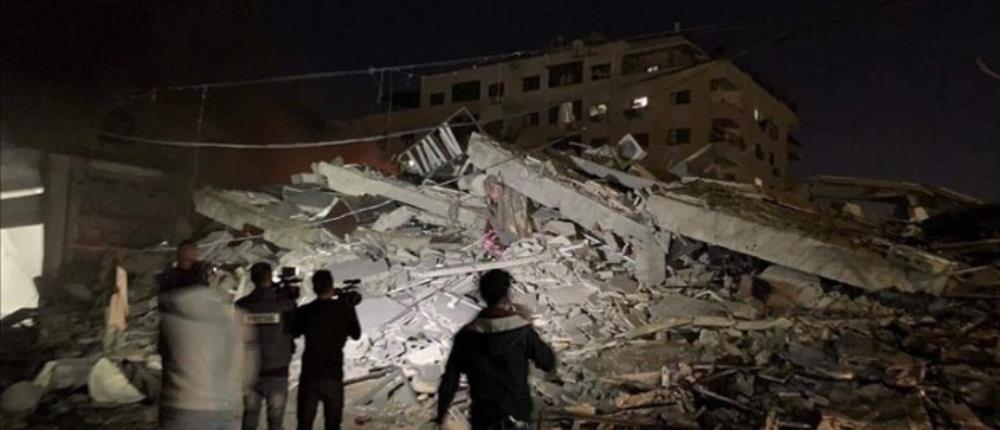 Το Ισραήλ βομβάρδισε το κτήριο του Anadolu στην Γάζα (εικόνες)