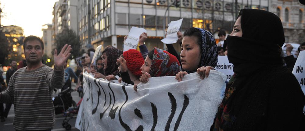 Πορεία διαμαρτυρίας από πρόσφυγες στον Κατσικά