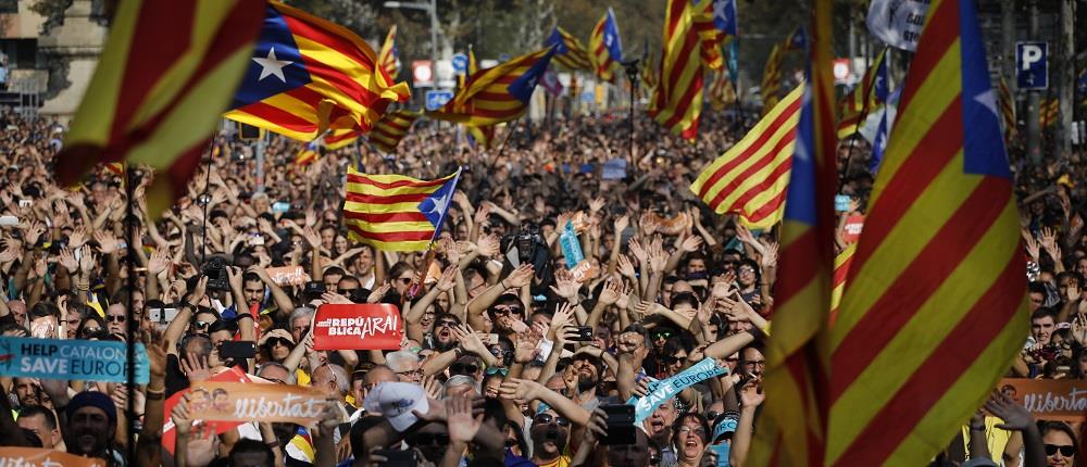 Δημοψήφισμα υποσχέθηκε στην Καταλονία ο Σάντσεθ