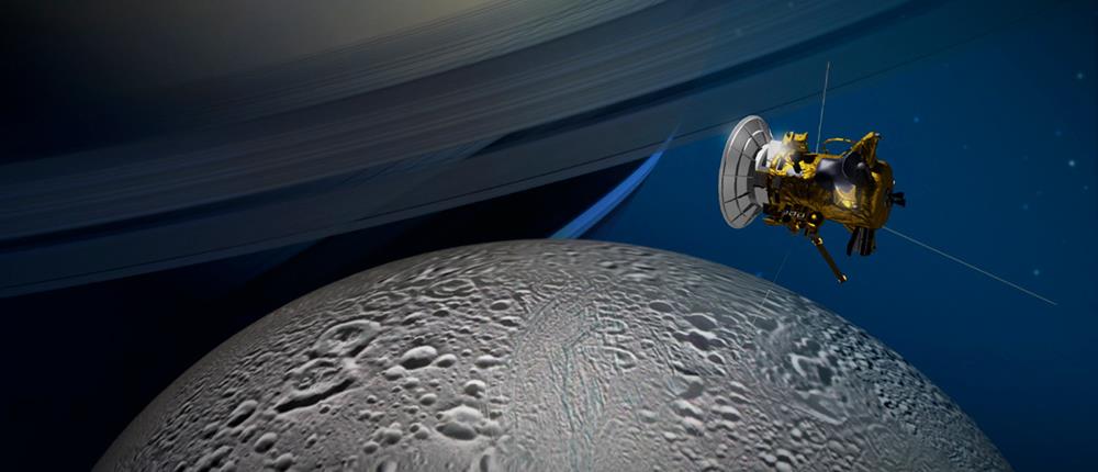 Τo Cassini “αποχαιρετά” τα παγωμένα φεγγάρια του Κρόνου
