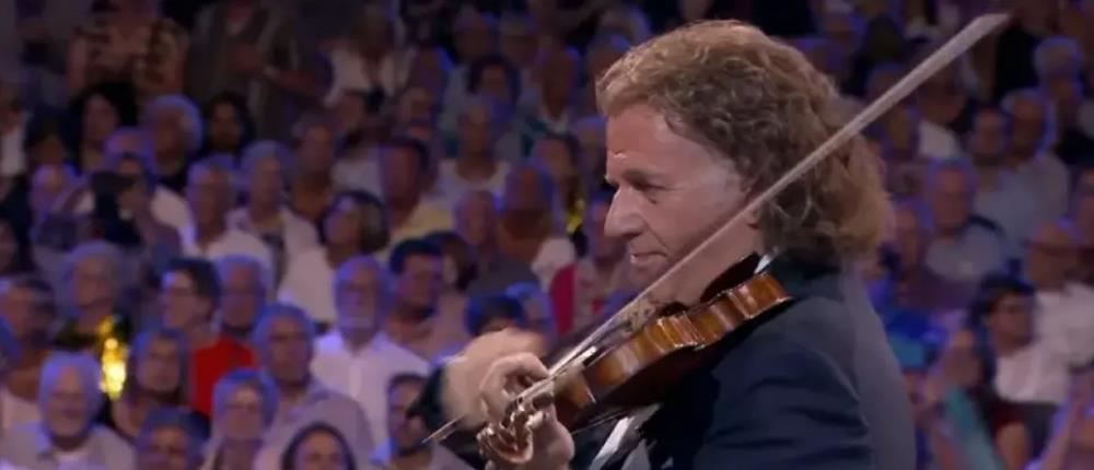 Μίκης Θεοδωράκης: ο Ολλανδός βιολιστής και το βίντεο - “αντίο” με εκατομμύρια προβολές