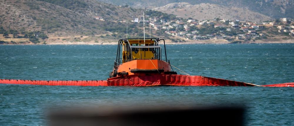 Θαλάσσια ρύπανση στην Ελευσίνα