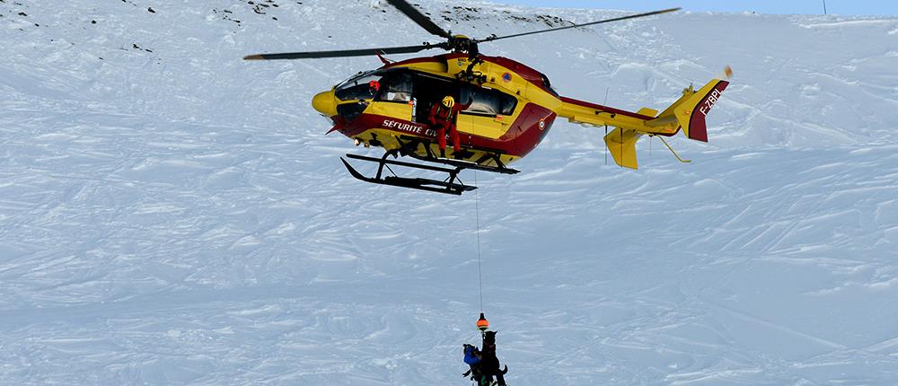 Νεκροί μαθητές από χιονοστιβάδα στις Άλπεις