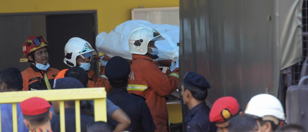 Τραγωδία σε σχολείο στην Κουάλα Λουμπούρ (φωτο)