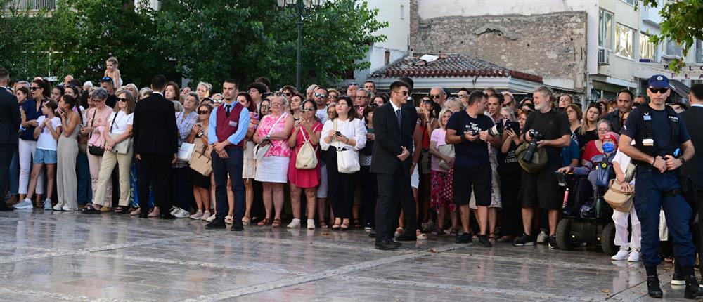 ΓΑΜΟΣ ΘΕΟΔΩΡΑΣ ΓΛΥΞΜΠΟΥΡΓΚ - ΜΑΘΙΟΥ ΚΟΥΜΑΡ