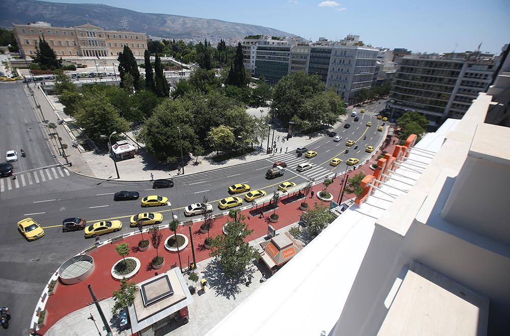 ΣΥΝΤΑΓΜΑ - ΜΕΓΑΛΟΣ ΠΕΡΙΠΑΤΟΣ