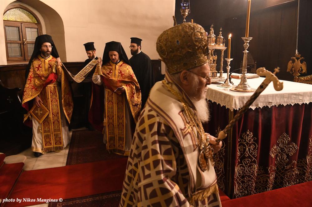 Αποκαθήλωση και Επιτάφιος στο Οικουμενικό Πατριαρχείο