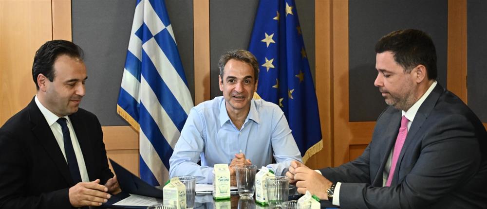 Μητσοτάκης: Με το gov.gr διευκολύνουμε την καθημερινότητα των πολιτών (εικόνες)