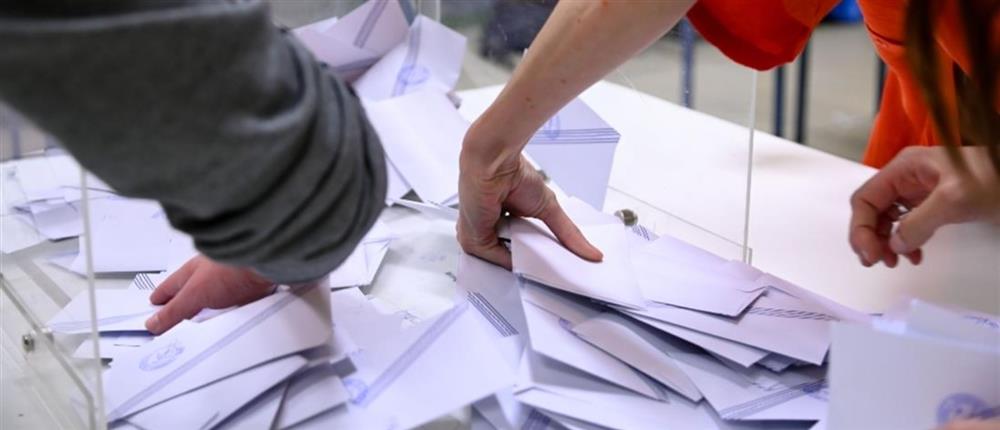 Ευρωεκλογές 2024: Κόντρα για το σπίτι Κασσελάκη, τις δηλώσεις Μεϊμαράκη και τον “καταδικασμένο υποψήφιο”