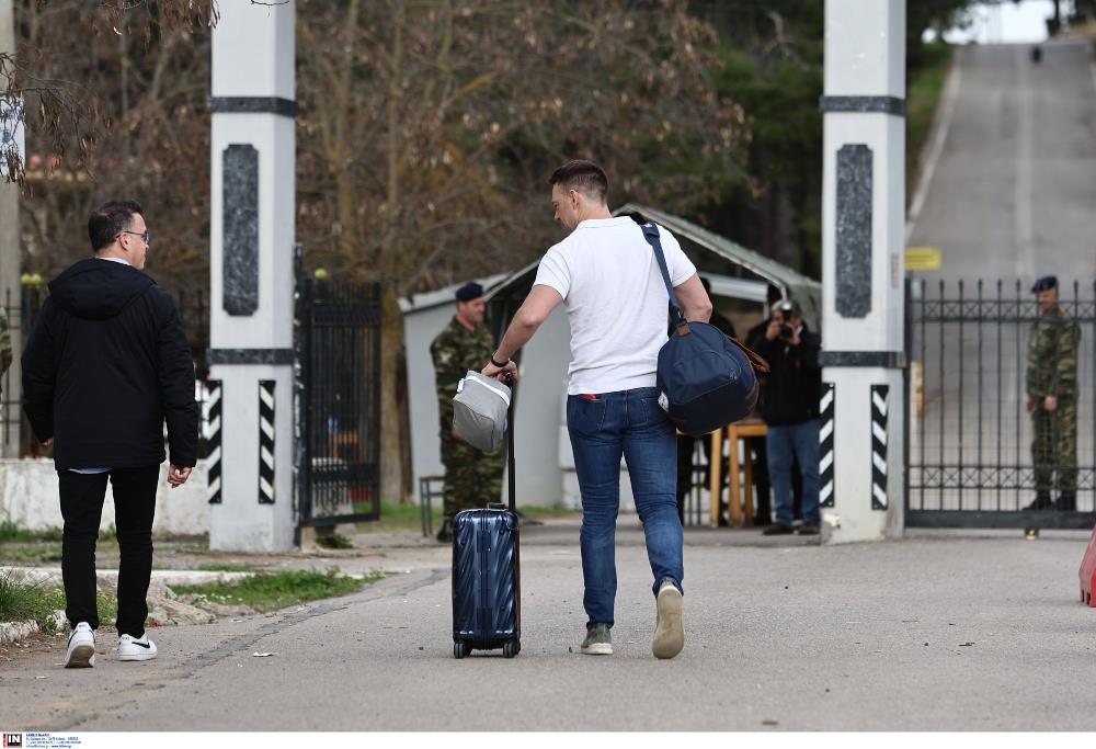 Θήβα: Ο Στέφανος Κασσελάκης παρουσιάστηκε στο Πυροβολικό